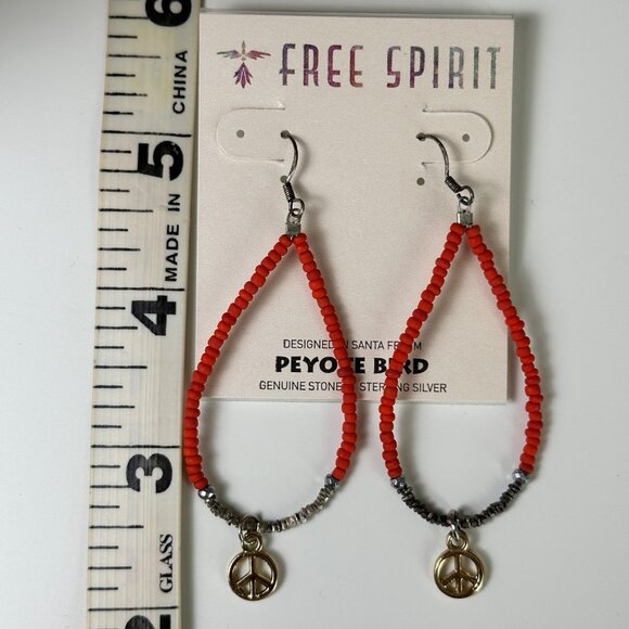 Peyote Bird Red Carnelian Beaded Hoop Earrings Gold Peace Sign Charm Boho NWT - Picture 4 of 9
